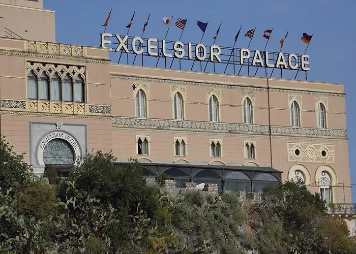 L'hotel più lussuoso di Taormina: una destinazione per un'esperienza di puro lusso