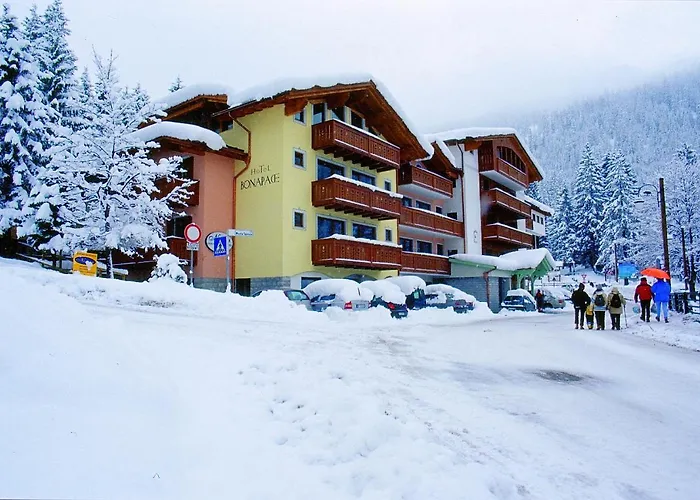 Hotel Dolomiti Madonna di Campiglio: Scopri le migliori opzioni di alloggio nella città ideale per la tua vacanza in montagna