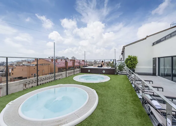 Hoteles en Barcelona con Jacuzzi: Relájate en la Ciudad Condal