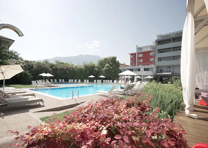 Oasi Hotel Wellness & Spa Riva del Garda: Il luogo perfetto per rilassarsi e rigenerarsi
