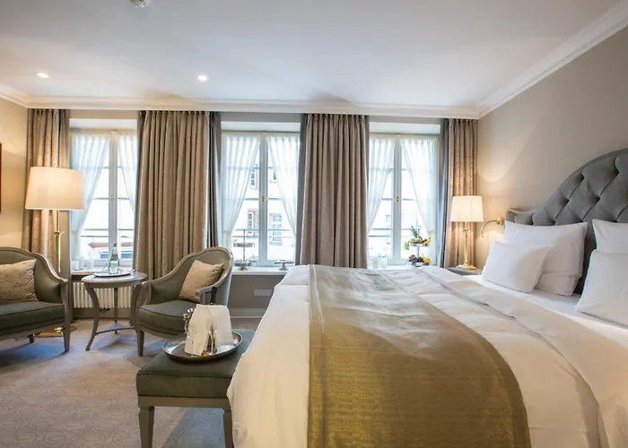 Exzellente Hotels Trier nah Arena