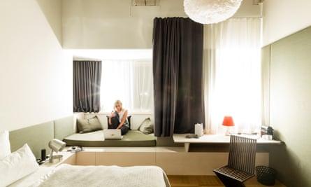 The Flushing Meadows Hotel & Bar